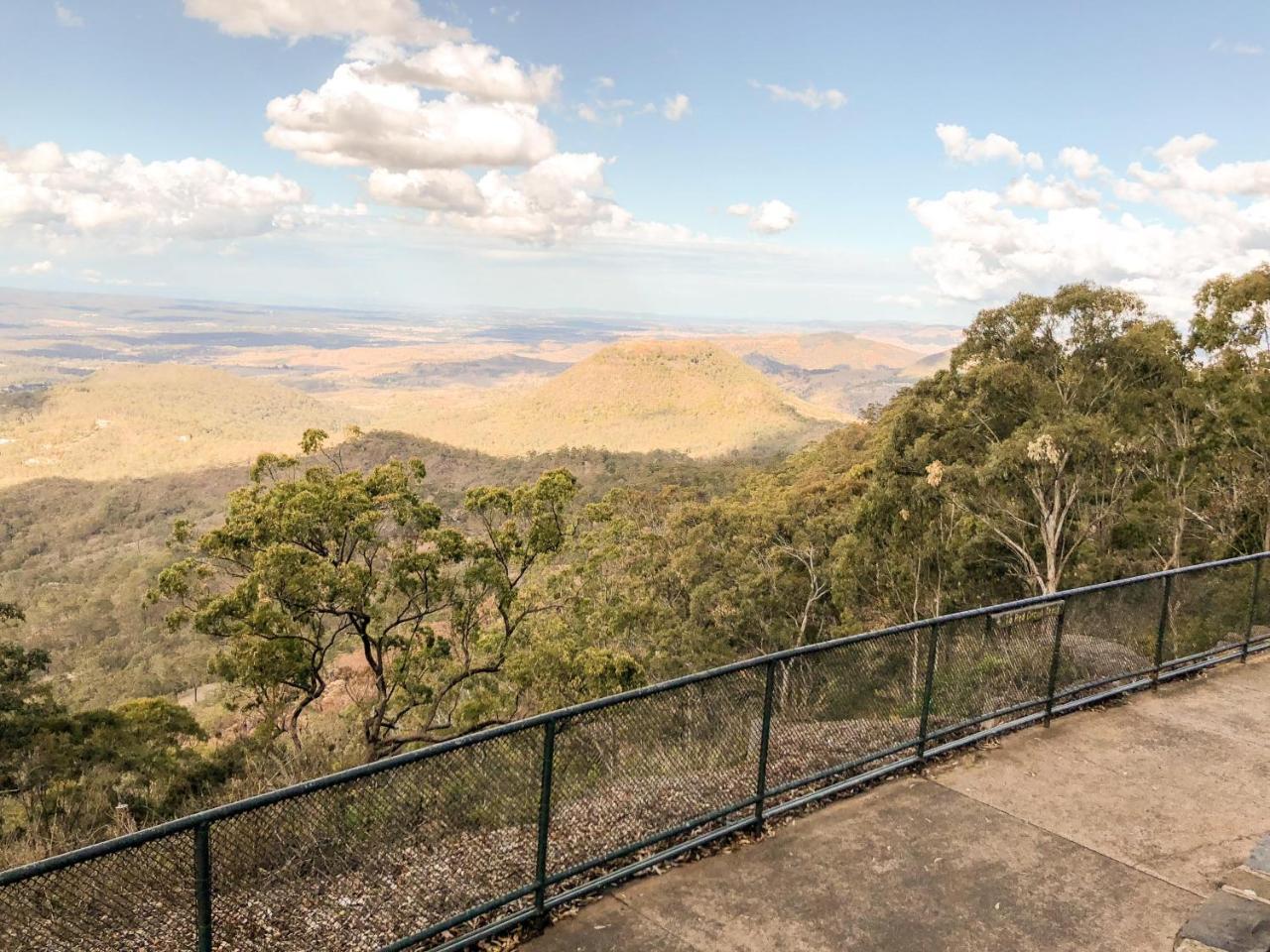 Picnic Point Villas Toowoomba Exterior foto